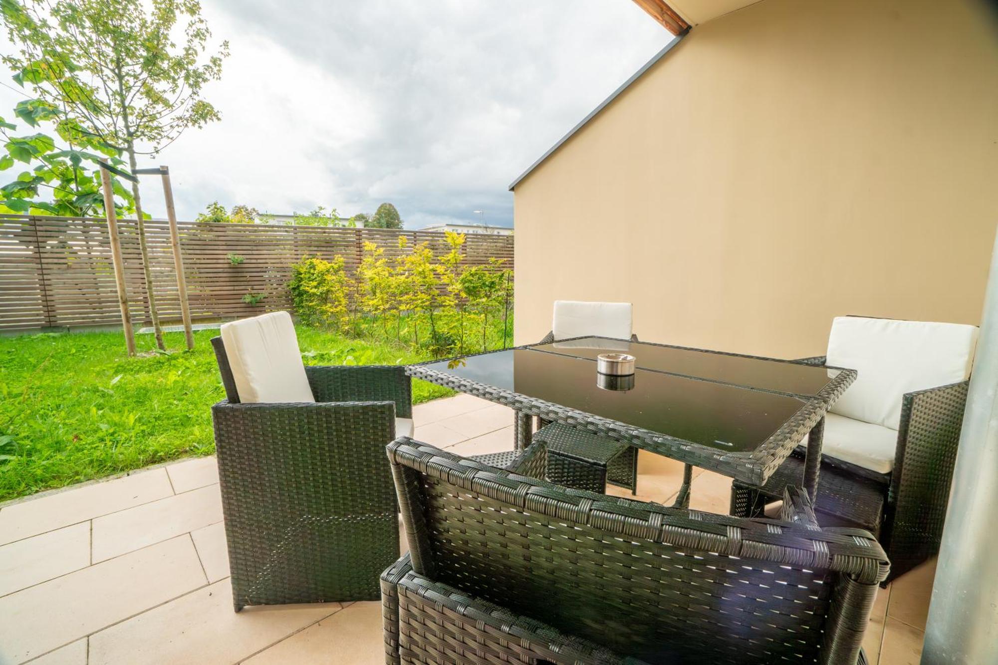 Die Gartenlounge In Bad Aibling Eksteriør bilde